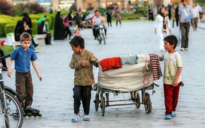 ۱۶۰۰ پک بهداشتی میان کودکان کار استان البرز توزیع شد