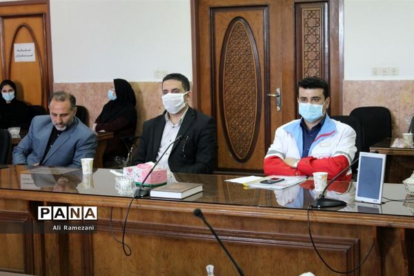 جلسه ویدئو‌کنفرانس فرمانداری قائم‌شهر با استاندار و سایر فرمانداری‌ها