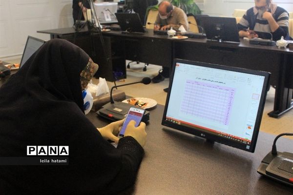 نشست خبری رئیس دانشگاه علوم پزشکی تبریز