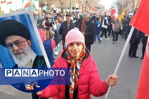 ۲۲ بهمن در ورامین، حماسه ای به وسعت یک شهر