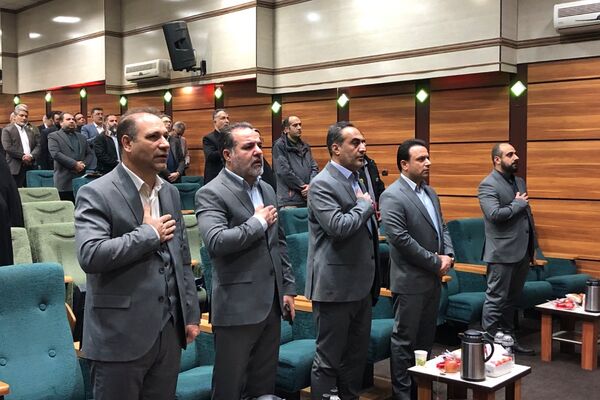 برگزاری جلسه مدیران با حضور فعال مسئولان آموزش و پرورش و اداره کل شهرستانهای تهران در ناحیه دو شهرری