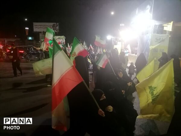 حماسه پنجاه و دومین شب حضور مردم همدل و متحد
