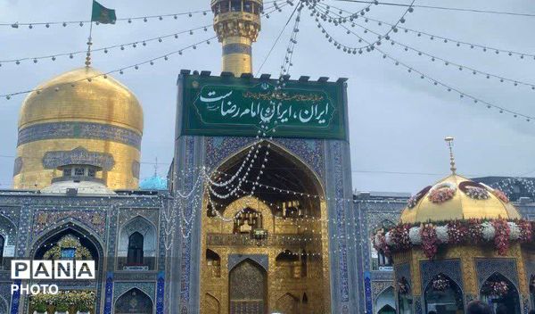 تجلیِ عشق و وفاداری؛ تلاطمِ جمعیت در میثاق با امام رضا (ع)