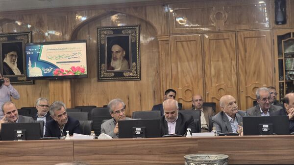آیین رونمایی از پوستر بیست‌وهفتمین جشنواره خیرین مدرسه‌ساز استان اصفهان