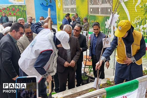 یاد شهدای دانش‌آموز مدرسه شجره طیبه میناب، پویش ملی کاشت نهال امید شهرستان بجنورد 