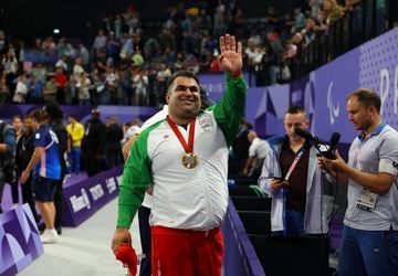 قهرمانی امین‌زاده در رقابت‌های جهانی پاراوزنه‌برداری