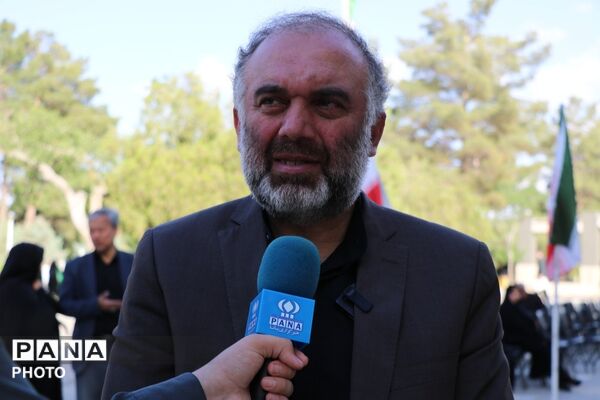 اولین سالگرد شهید کاظمی در بهشت رضا مشهد با حضور وزیر آموزش و پرورش
