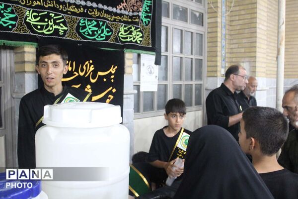 عزاداری معلمان و دانش آموزان قم در دهه دوم محرم