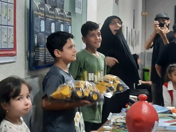 بازدید  رئیس مرکز حراست وزارت آموزش و پرورش از خدمت‌رسانی به زائران در مشهد