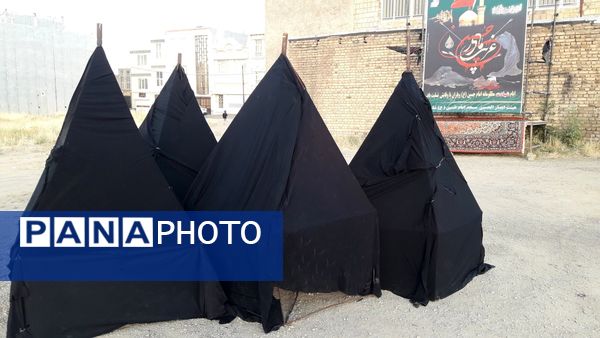 خدمت‌رسانی موکب ریحانه الحسین شهرستان شازند