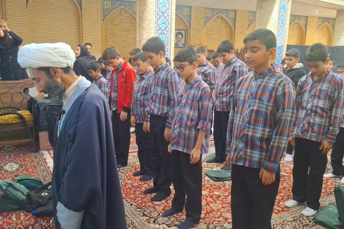 اجلاسیه نماز و طرح پیوند مسجد و مدرسه در شیراز 