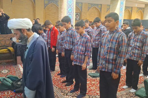 اجلاسیه نماز و طرح پیوند مسجد و مدرسه در شیراز 