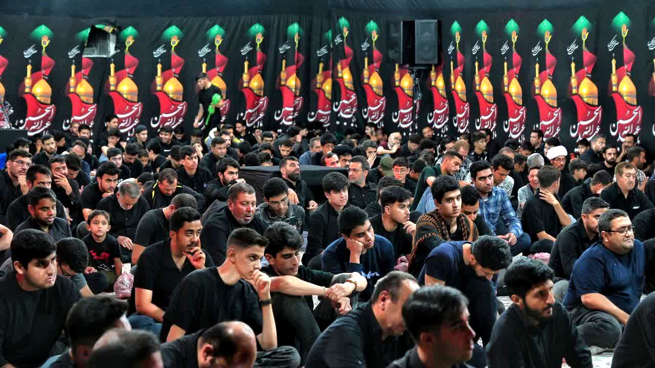 عزاداری شب های محرم در هیات حسین جان بجنورد 