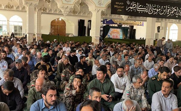نماز جمعه در شهرستان کاشمر 