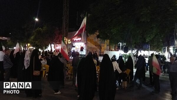 کافه گفتگو در نود و دومین  شب از اجتماعات مردمی 
