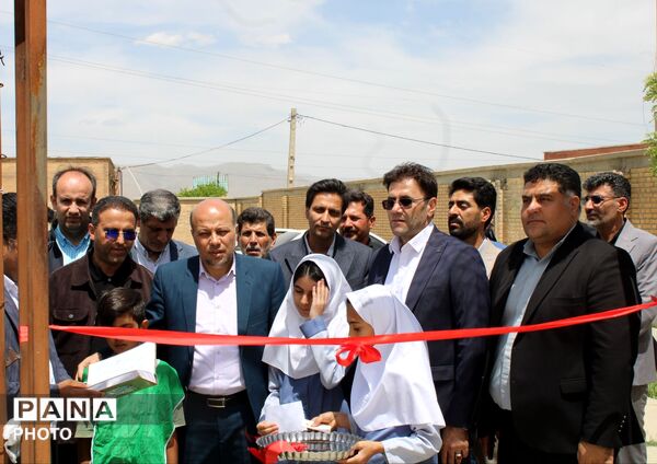  افتتاح چمن مصنوعی مدارس شاهد و مولوی و بازدید از استخر فرهنگیان دورود