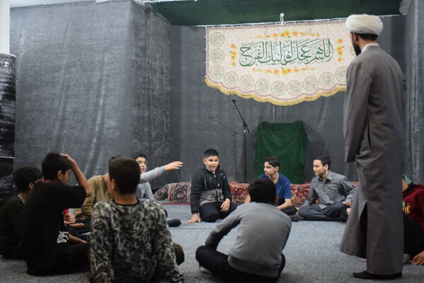 نخستین روز اعتکاف دانش‌آموزی در مساجد قم