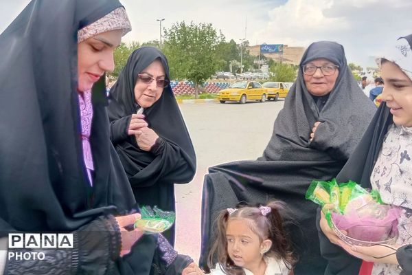 تکریم بانوان محجبه فیروزکوه؛ پاسداشت هویت دینی و حضور فعال اجتماعی