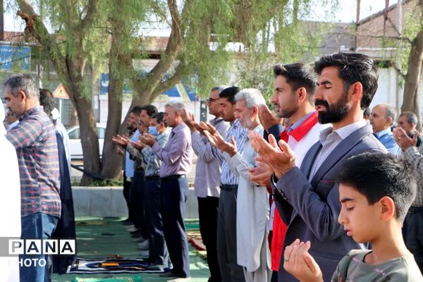 شکوه بندگی در عید قربان؛ فهرج یکپارچه غرق در نیایش شد