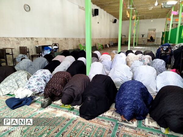 تجلی پیوند مسجد و مدرسه فاطمه الزهرا(س) منطقه نیر