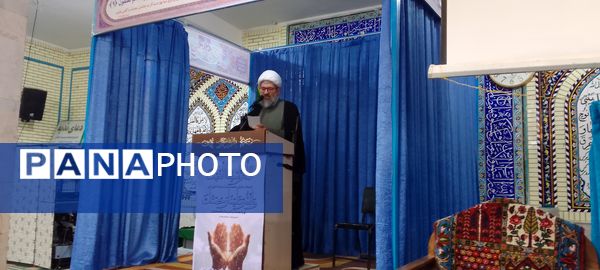 نماز جمعه میعادگاه عشق 