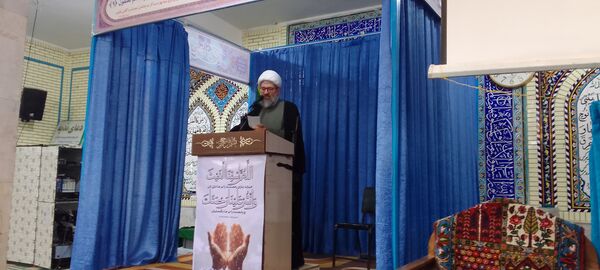 نماز جمعه میعادگاه عشق 