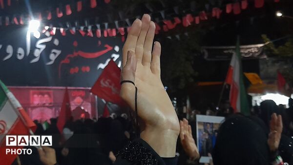 طنین یا حسین در دومین شب محرم از تجمعات مردمی