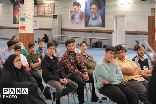 پوییش «جان‌فدا» تمرین آمادگی در مصلی امام خمینی هشتگرد