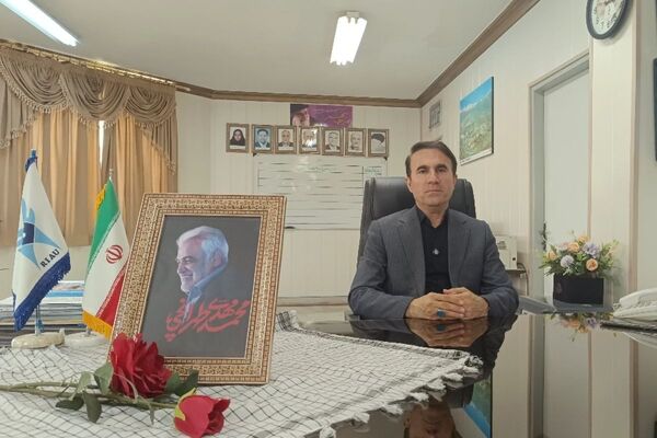 دانشگاه آزاد رودهن آماده اسکان ۴ هزار زائر مراسم تشییع رهبر شهید است