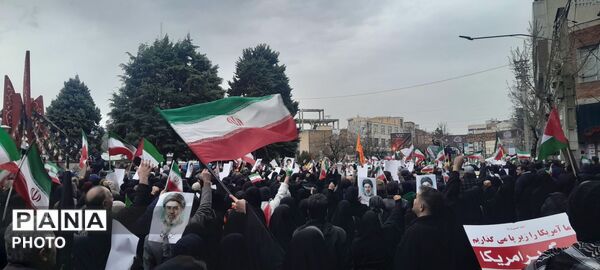 اجتماع بزرگ مردم کرج در راهپیمایی روز قدس