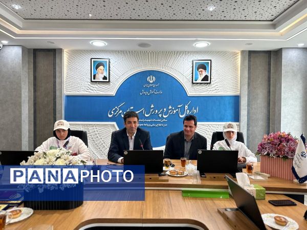 تجلیل سرپرست آموزش و پرورش استان مرکزی از دانش‌آموزان افتخارآفرین در المپیک دانش‌آموزی 