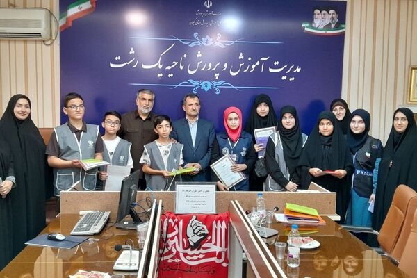 نشست صمیمی معاون پرورشی و کارشناسان پرورشی با خبرنگاران پانا به‌مناسبت روز خبرنگار