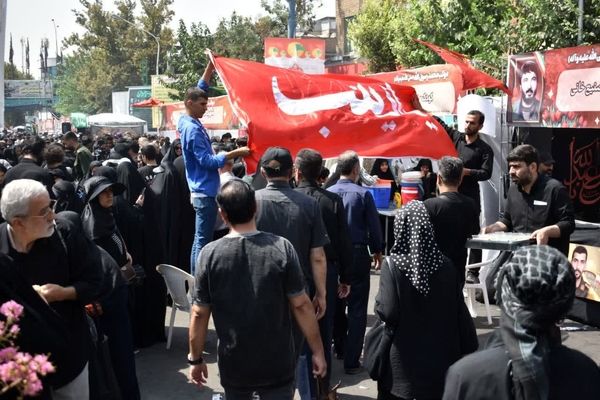 مراسم آیینی جاماندگان اربعین حسینی در پایتخت