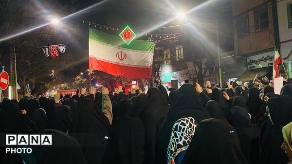 راهپیمایی شبانه در شهرستان باخرز