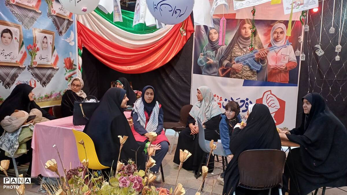 حضور دختران مبارز و جانفدای ایران در پاتوق نوجوانان مبارز