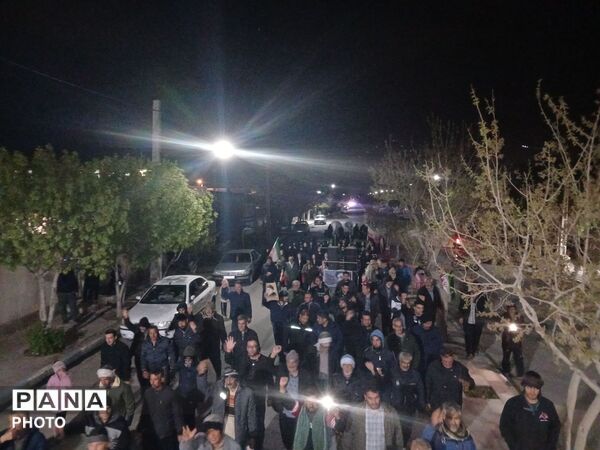 شور انقلابی مردم روستای باقرآباد قم