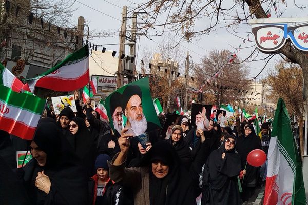 ۲۲ بهمن در ورامین، حماسه ای به وسعت یک شهر