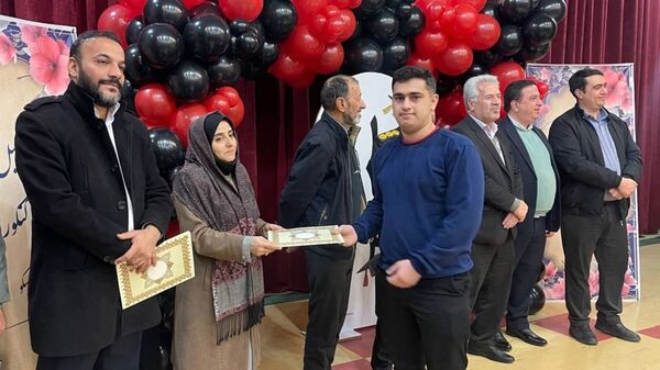  همایش تجلیل از نخبگان کنکور شهرستان اسکو 