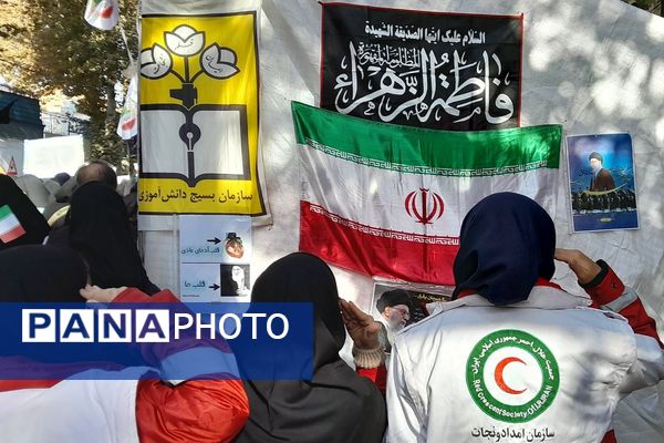 حضور پرشور دختران و پسران شهریار در روز استکبار ستیزی