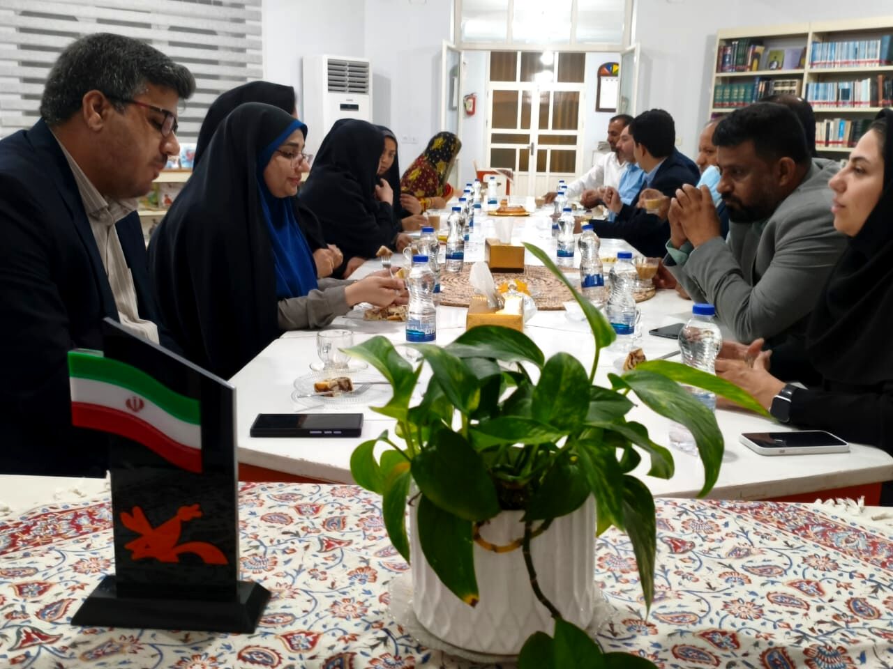 روز پرکار هیات استانداری در شرق هرمزگان