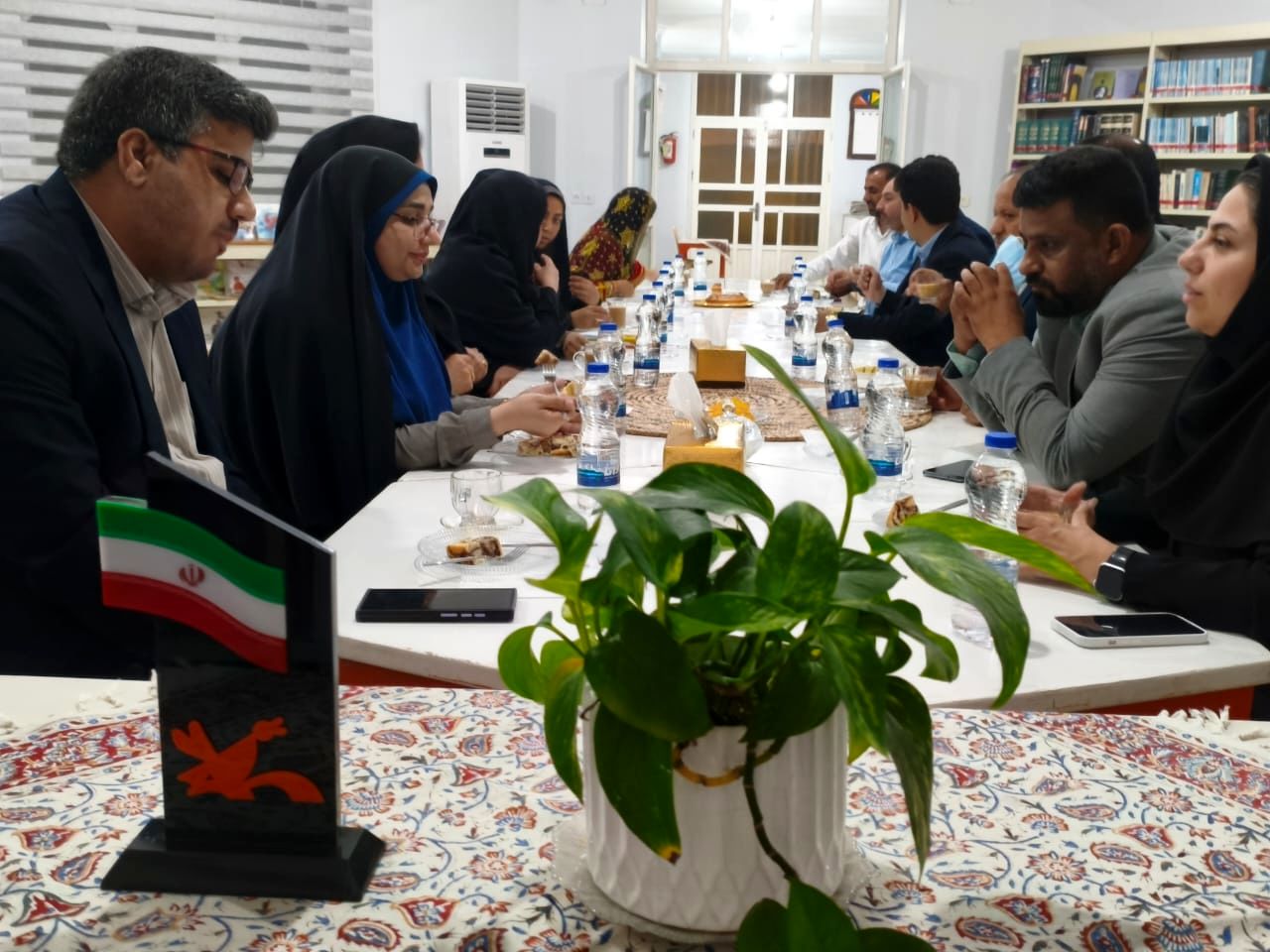 روز پرکار هیات استانداری در شرق هرمزگان