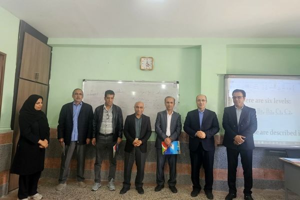 توانمندسازی دبیران نظری کنگان با تمرکز بر ارتقای کیفیت تدریس
