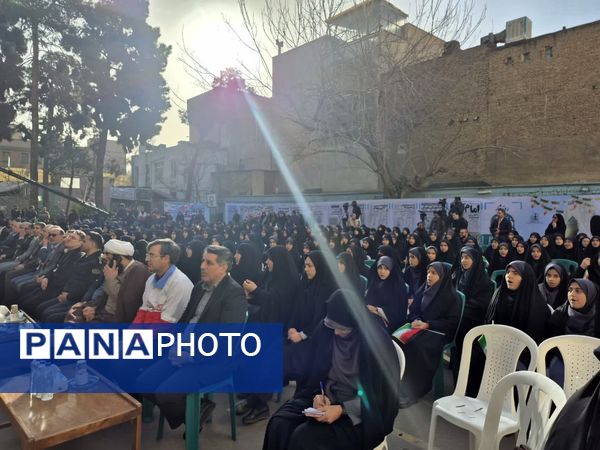 صدای انقلاب طنین انداز شد