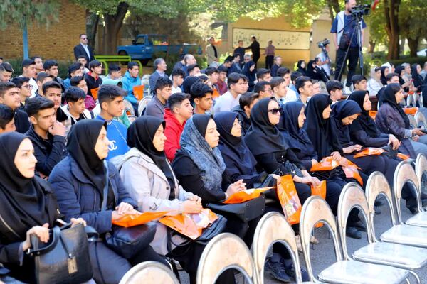 آغاز به کار رسمی نخستین هنرستان مهارت تبریز با حضور وزیر آموزش و پرورش