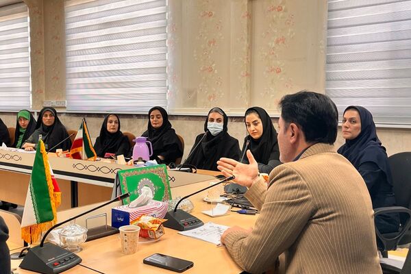 برگزاری جلسه طرح تقویت سلامت روان در دانش آموزان و اولیا مربیان با محوریت آموزش پیشگیری از آسیب های اجتماعی در شهرستان قدس