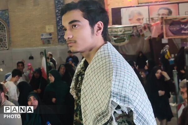از لبخند کودکان تا دست دعای بزرگ‌ترها