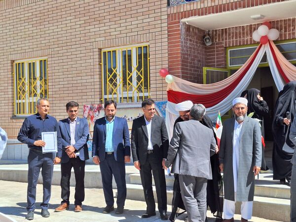 افتتاحیه آموزشگاه شش کلاسه در شهرستان باخرز
