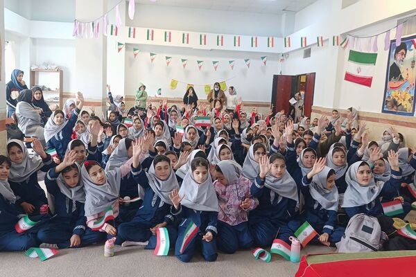 جشن نیمه شعبان در مدرسه شهید اسماعیلی عقدا پردیس 