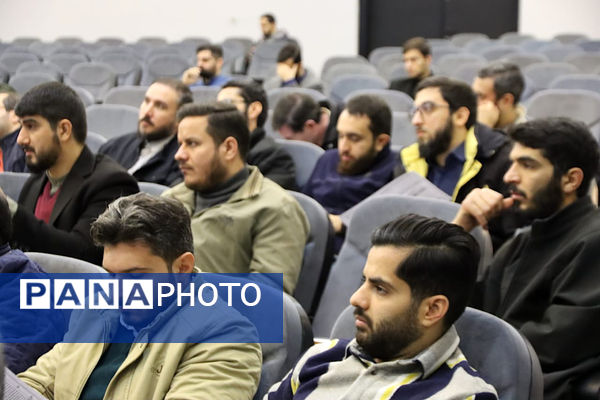 جلسه قطبی توجیهی لیگ جت به میزبانی اسلامشهر