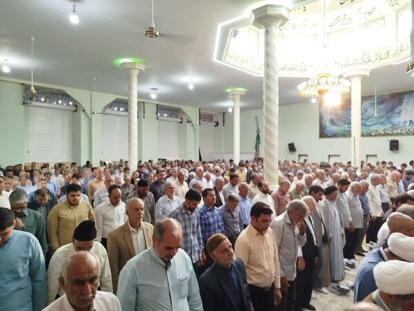 نماز باشکوه عید سعید قربان در شهرستان کاشمر 